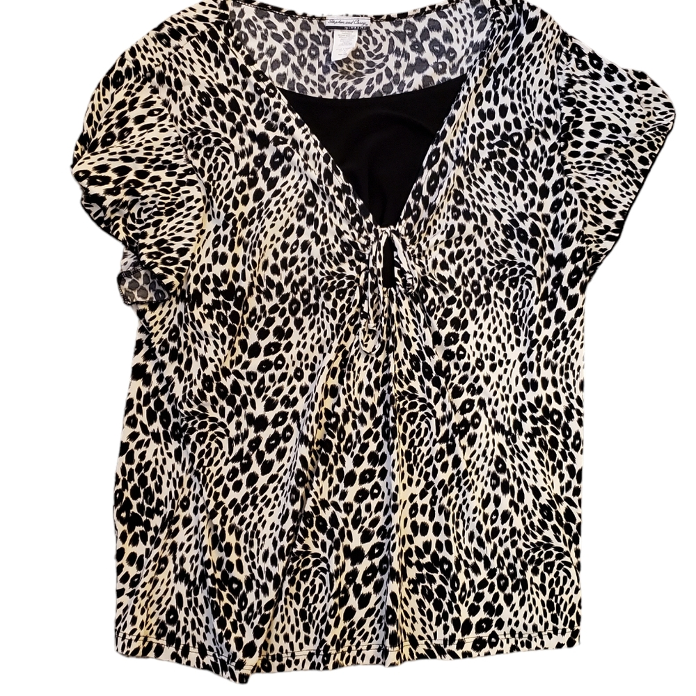 Stephen and Casey top size 1x animal print